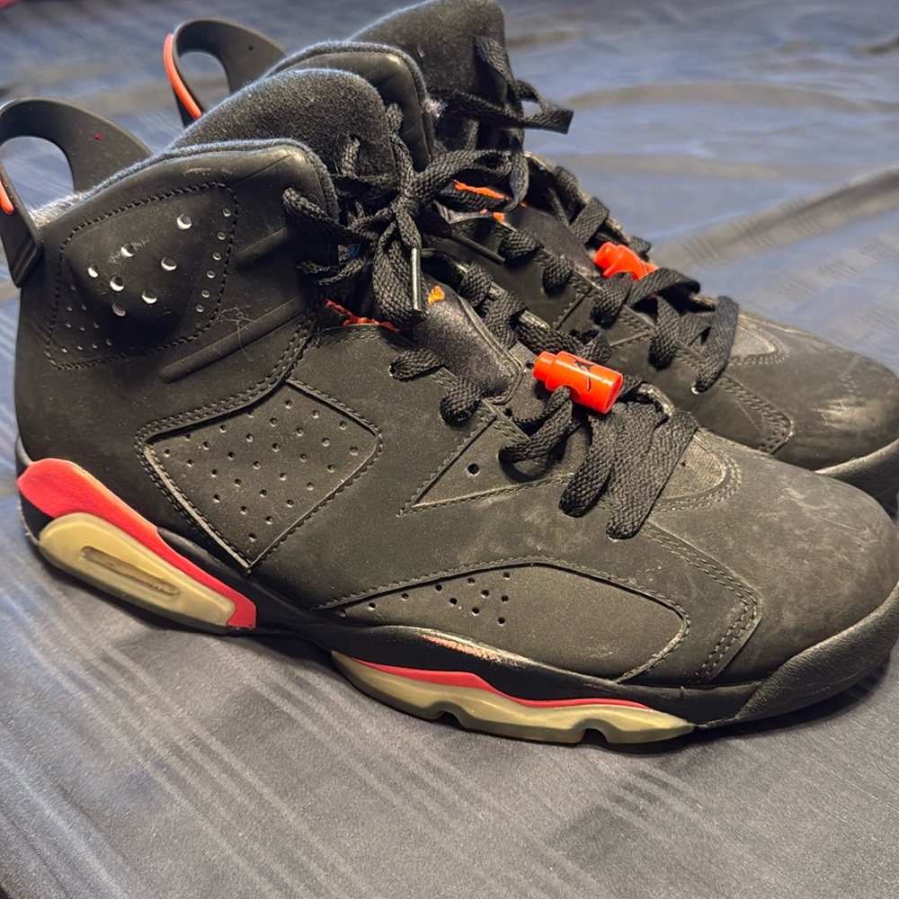 Air Jordan 6 “Infrared” Classic Sneaker